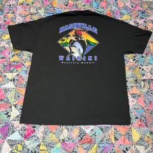 Vintage Nashville Waikiki Honolulu Hawaii T-Shirt Size XL BLACK